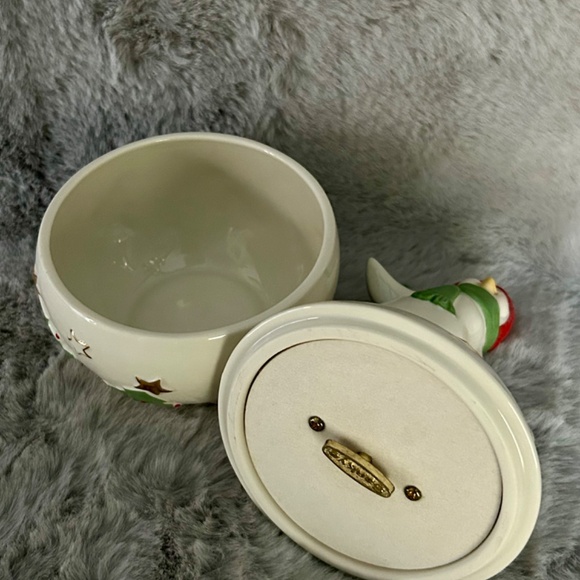 Penguin Merry Musicals by Lenox - Picture 3 of 4